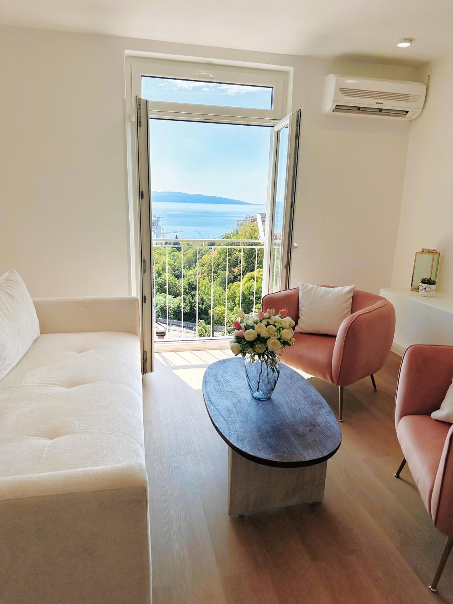 Apartment Luxury Ames Rijeka